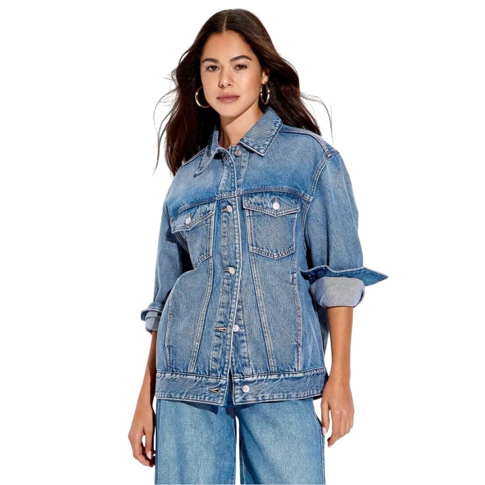 Wild Fable Women's Blue Oversized Cotton Denim Trucker Jacket Size Large